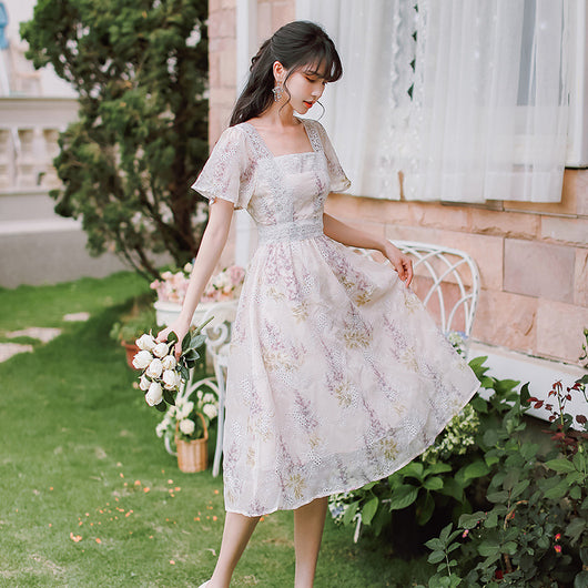 Vestido Retro de Encaje Floral con Elegancia Vintage - Image 4