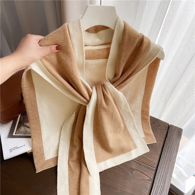 Pashmina de Hombros Anudados con Detalles en Contraste - Image 3
