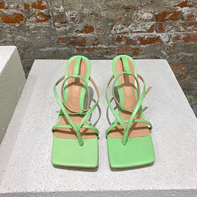 Sandalias de Tacón Cuadrado Estilo Hada - Stileto Blanco Tendencia Net Red - Image 5