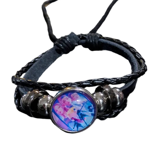 Pulsera de Cuero K-POP DEMON HUNTERS - Edición Fangirl