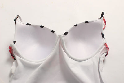 Bikini de Rayas Blancas y Negras con Costuras Decorativas - Image 8
