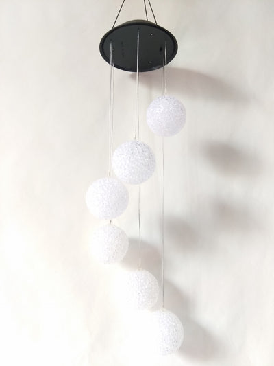 Lámpara Solar Cambia Colores con Carillón de Viento - Bola de Cristal Colibrí y Mariposa - Image 15