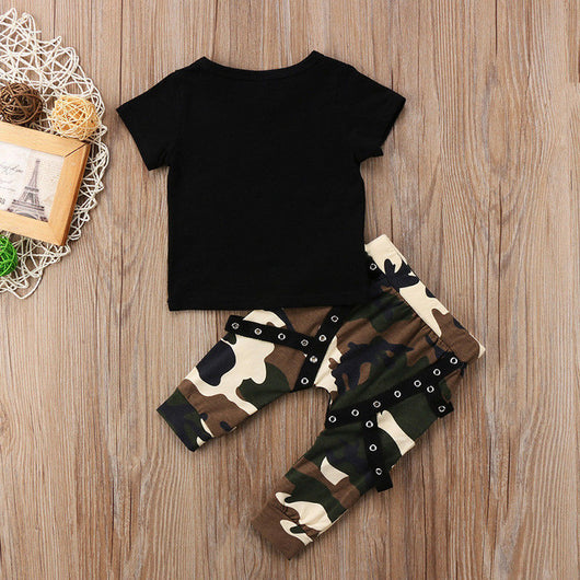Conjunto Infantil: Playera Negra Manga Corta + Pantalón Camuflaje - Image 3