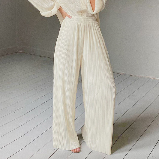 Camisa Plisada con Cuello Solapa y Pantalón Drapeado - Image 3