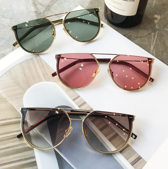 Gafas de Sol Unisex Montura Medio Marco - Diseño Moderno y Versátil