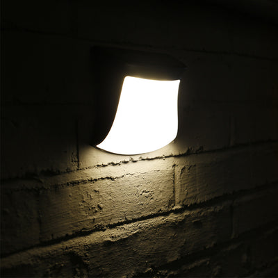 Set de 4 Lámparas Solares para Muro y Cerca - Iluminación Exterior Impermeable - Image 16