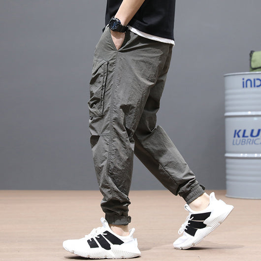 Pantalones Deportivos con Diseño Ajustado - Image 3