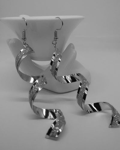 Aretes Largos Espiral Retorcidos Punk para Mujer - Joyería Charm Elegante - Image 5