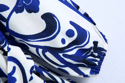 Vestido Camisero Azul y Blanco Porcelana con Solapa y Drapeado en Cintura - Image 14