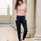Pantalones deportivos holgados con línea lateral