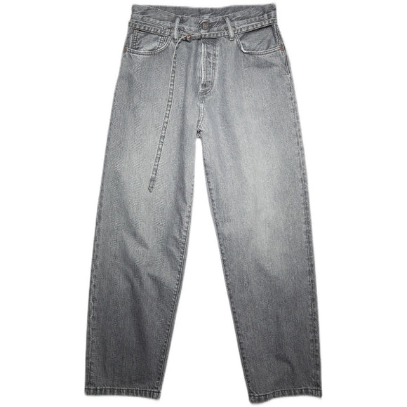 Jeans Clásicos Gris Lavado Cintura Alta Corte Recto