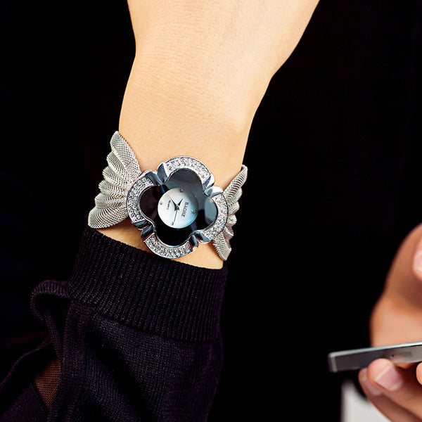 Reloj Pulsera de Lujo con Diamantes y Mariposa - Malla Metálica para Mujer