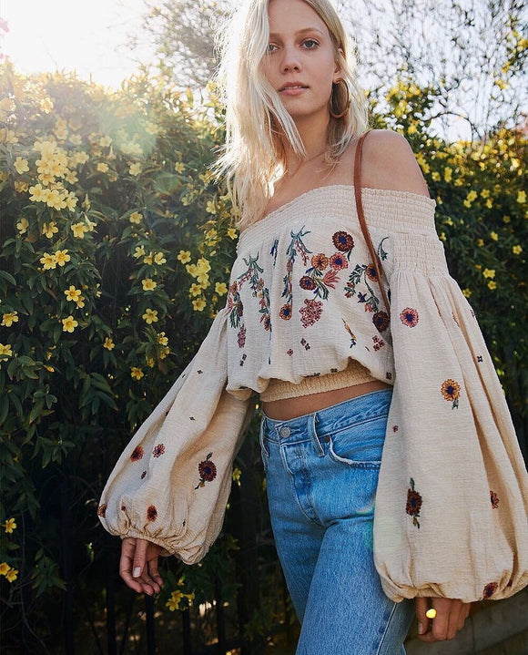 Blusa Asimétrica con Manga Farol