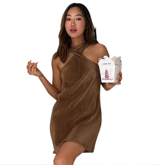 Vestido Halter sin Mangas con Detalle de Madera