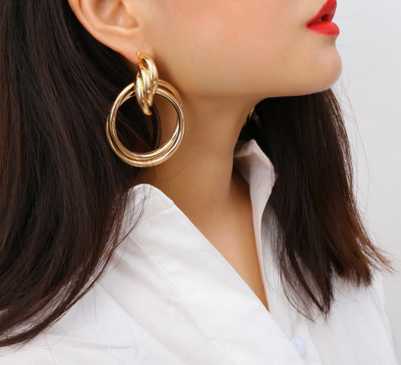 Aretes Colgantes Hueco Redondos de Aleación para Mujer