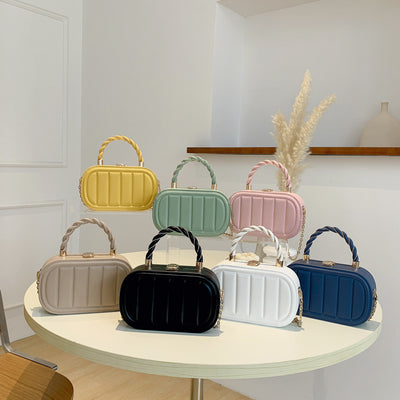 Bolso Bandolera con Cadena para Mujer - Elegante y Versátil - Image 3