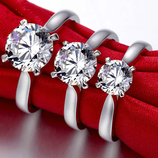 Anillo de Plata Esterlina con Diamante para Mujer