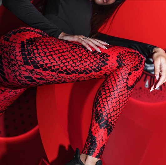 Leggings Estampado Serpiente con Levantacaderas para Fitness - Image 9