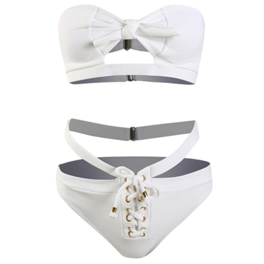 Bikini de Tres Puntos con Corte Sexy en Color Liso