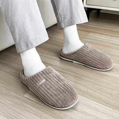 Pantuflas de Algodón Cálidas con Suela Antideslizante para Pareja - Image 4