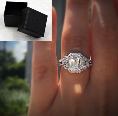 Anillo de Compromiso Estilo Princesa con Diamante Simulado - Image 2