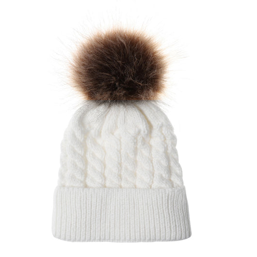 Gorro de Invierno Trenzado con Pompón - Juego Familiar Cálido - Image 8