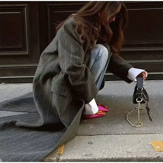 Abrigo de Lana Tejido a Rayas para Mujer - Image 10