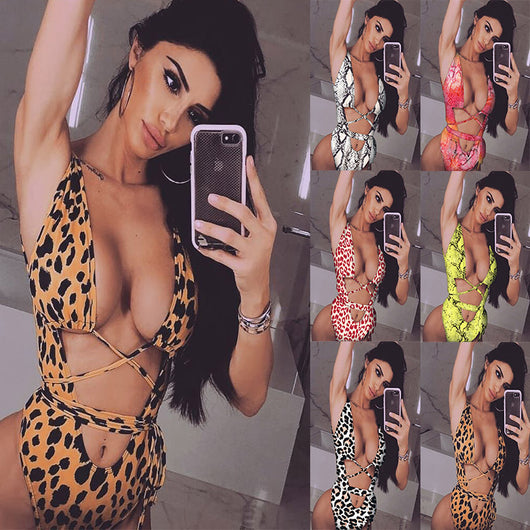 Traje de Baño Entero con Detalles Recortados y Estampado Animal Print