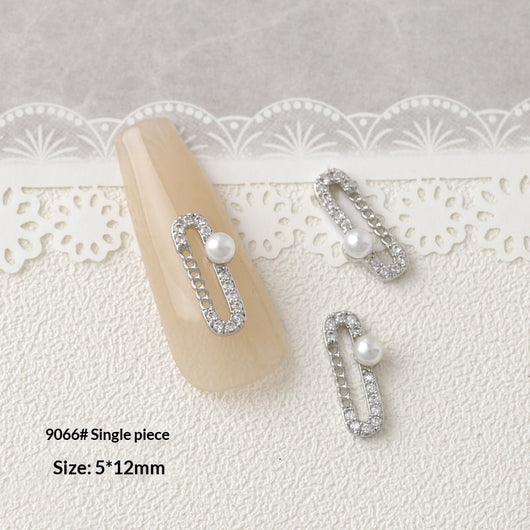 Accesorios de Decoración de Uñas con Moño de Circón Plateado - Image 22