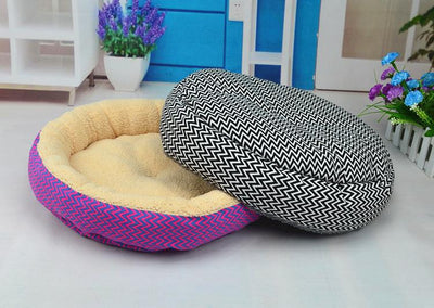 Cama Acondicionada para Gatos con Cojín Corrugado y Lona Resistente - Image 3