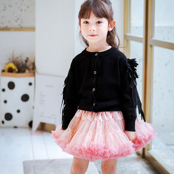 Cardigan con botones de pluma - Suéter elegante y versátil
