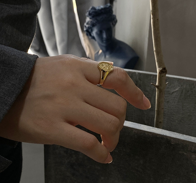 Anillo de Retrato Personalizado - Image 4