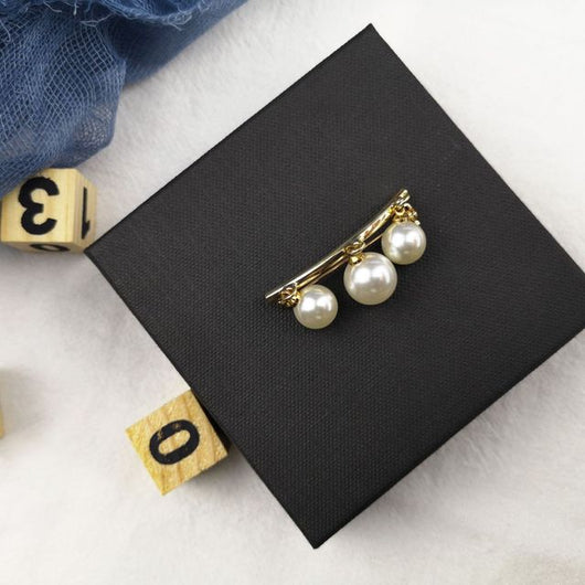Broche de Seguridad con Perlas - Cierre Ajustable para Suéteres y Cardigan - Image 3