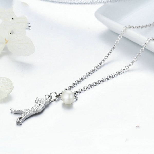 Collar de Plata Minimalista para Mujer con Detalle Animal - Image 5