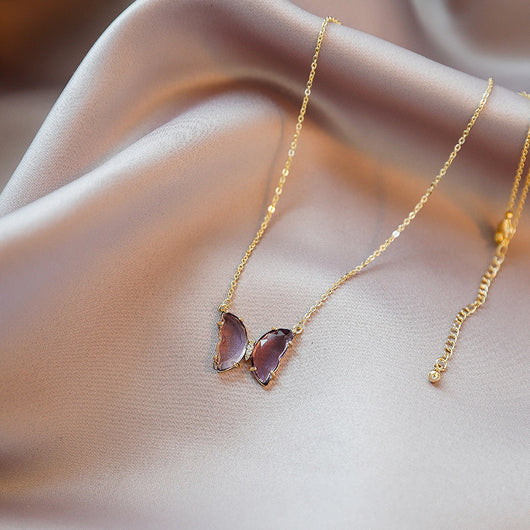 Aretes, Anillo y Collar de Cristal Púrpura con Diseño de Mariposa - Image 16