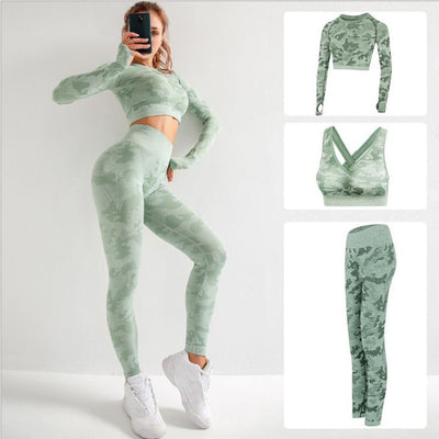 Conjunto de Yoga Camuflado de Tres Piezas - Image 14