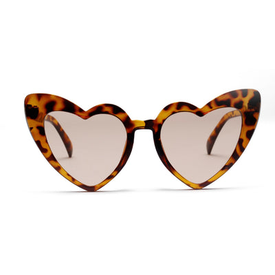 Light gray heart-shaped sunglasses with dark lenses, featuring a vintage-inspired plastic frame. - Image 8