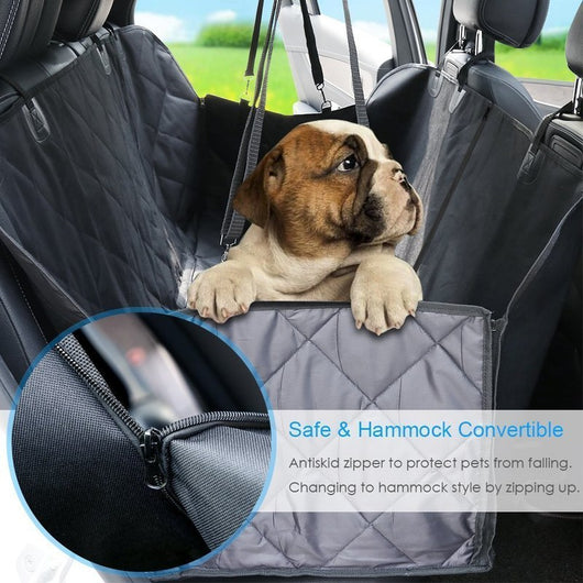 Tapete Acolchado Impermeable para Mascotas en Auto