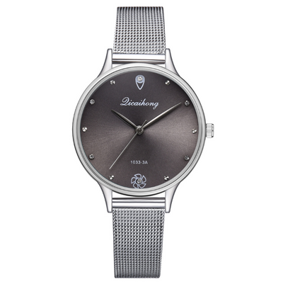 Reloj de Pulsera Verde con Escala de Diamantes - Cuarzo de Diseño Premium - Image 6
