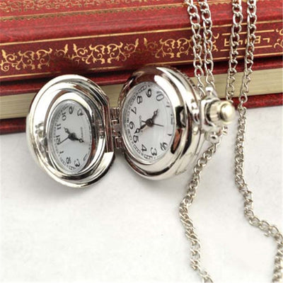 Reloj de Bolsillo con Cadena Plateada - Image 2