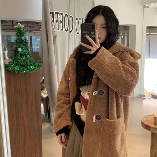 Abrigo de Lana de Cordero con Botones de Cuerno para Mujer - Image 16