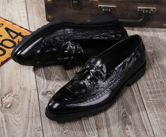 Zapatos de Vestir para Hombre con Borlas y Tallado Brock - Image 5