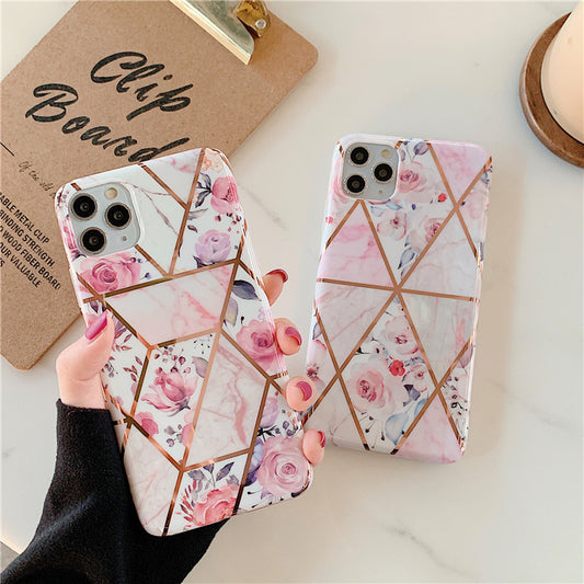 Funda para teléfono con flores retro cosidas