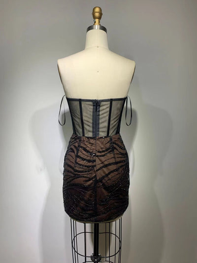 Vestido Negro Tubo Hombro Descubierto Ajustado con Detalles de Diamantes - Image 4
