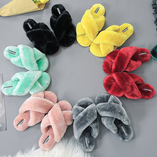 Pantuflas Abiertas de Piel Cruzadas