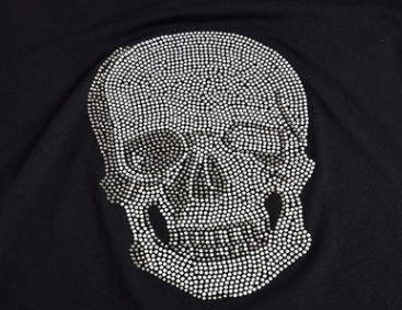 Playera Calavera Brillante Negra de Algodón Manga Corta - Image 4