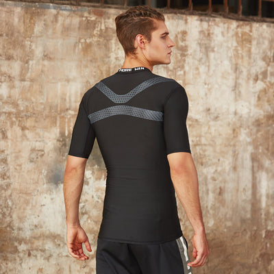 Playera Deportiva Ajustada para Hombre - Manga Corta Absorbente para Basketball y Running