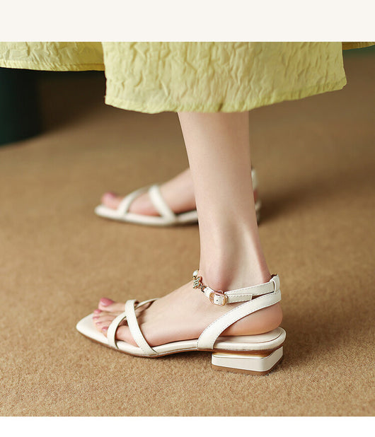 Sandalias de Cuero con Punta Cuadrada y Tira Ajustable - Talón Bajo Talla Grande y Pequeña - Image 10