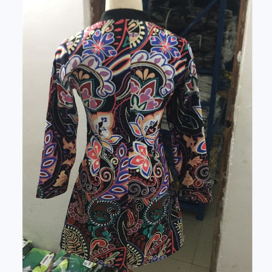 Chaqueta Larga Estampada de Manga Larga para Mujer - Image 6