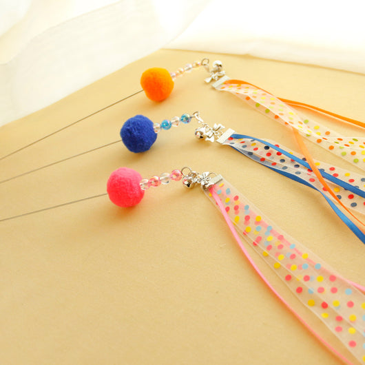 Caña de Juego Interactiva con Cintas Ondulantes y Lunares para Gatos - Image 3